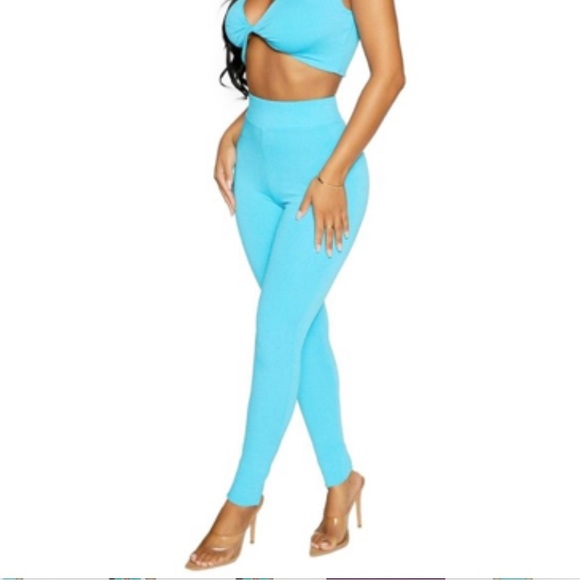 naked wardrobe Pants - 🆕 Naked Wardrobe high waisted blue leggings women’s size small